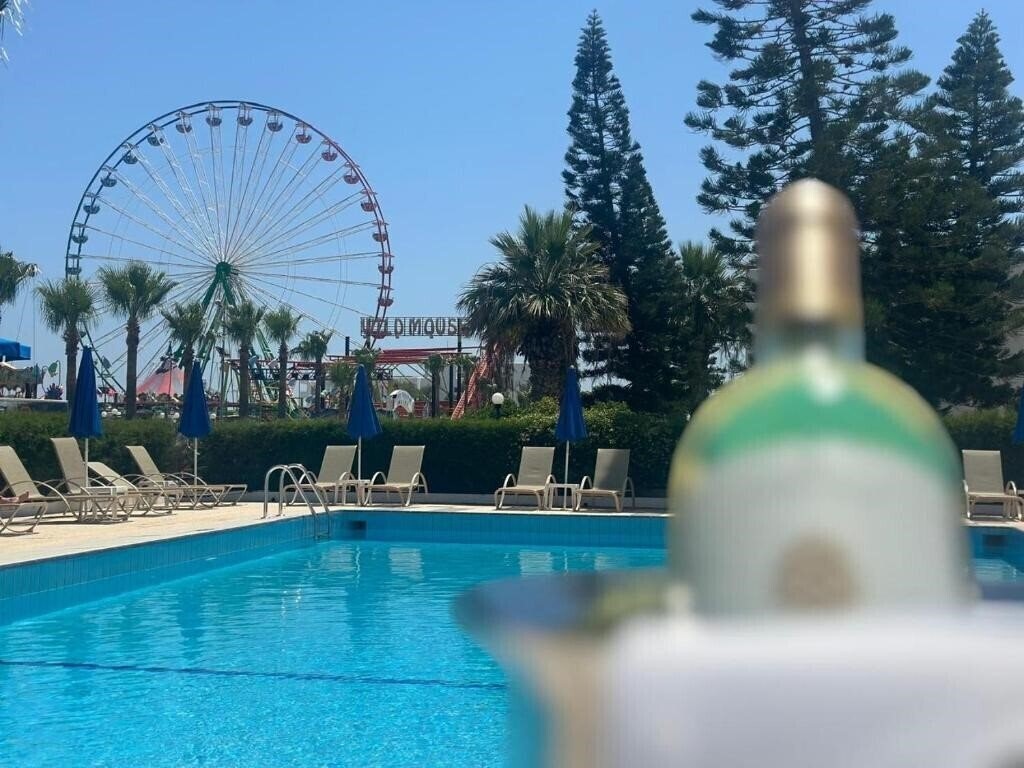 Napa Jay 3* фотосуреті