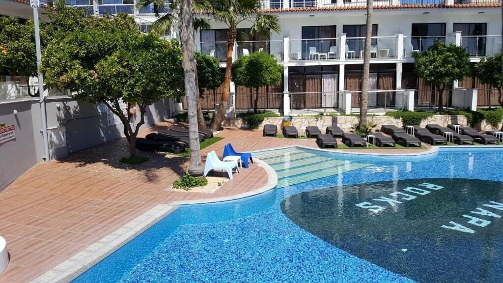 Отель Pan Marie Apartments 3*