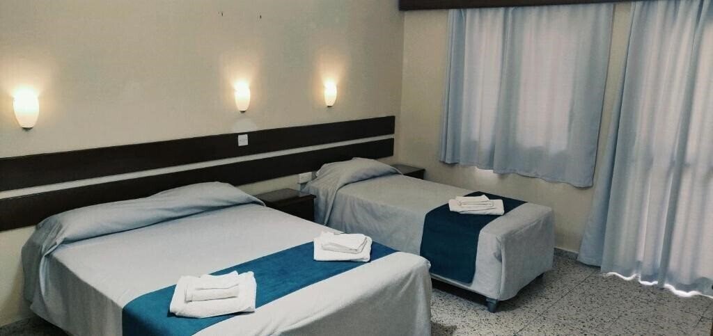 Minaides Hotel 1* суреті