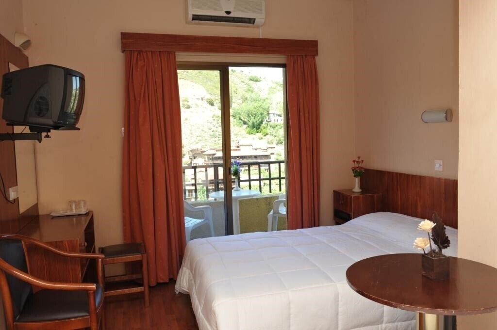 Ekali Hotel 3* суреті