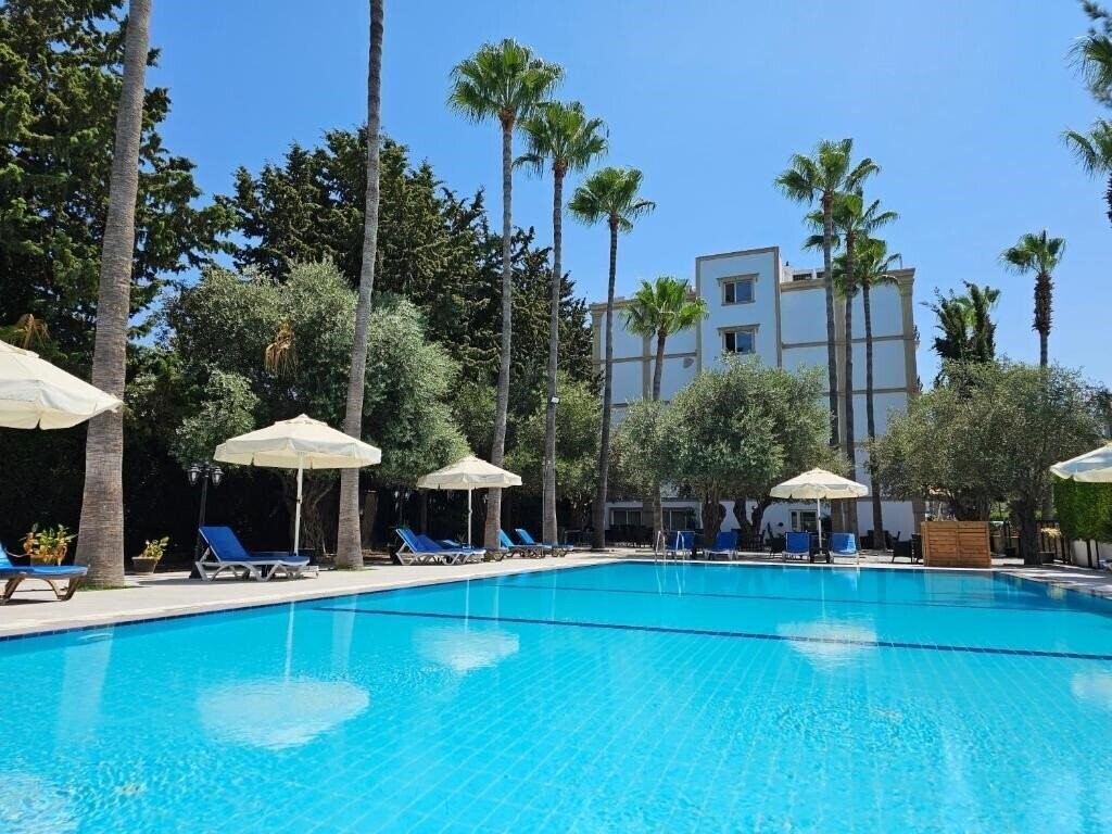 Park Palace Hotel 3* қонақ үйі