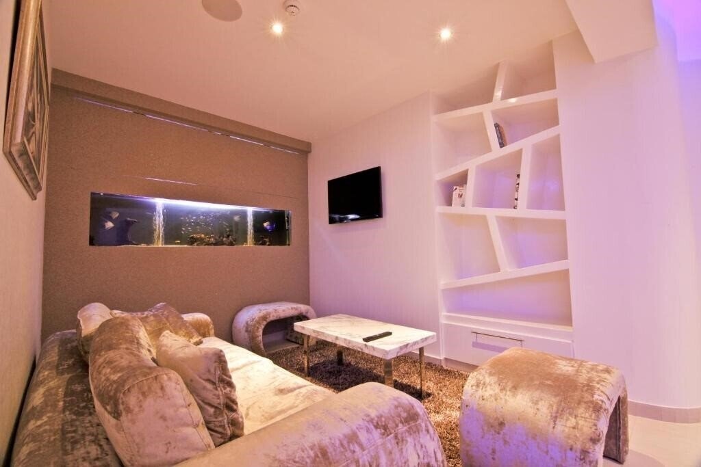 Achilleos City 2* суреті