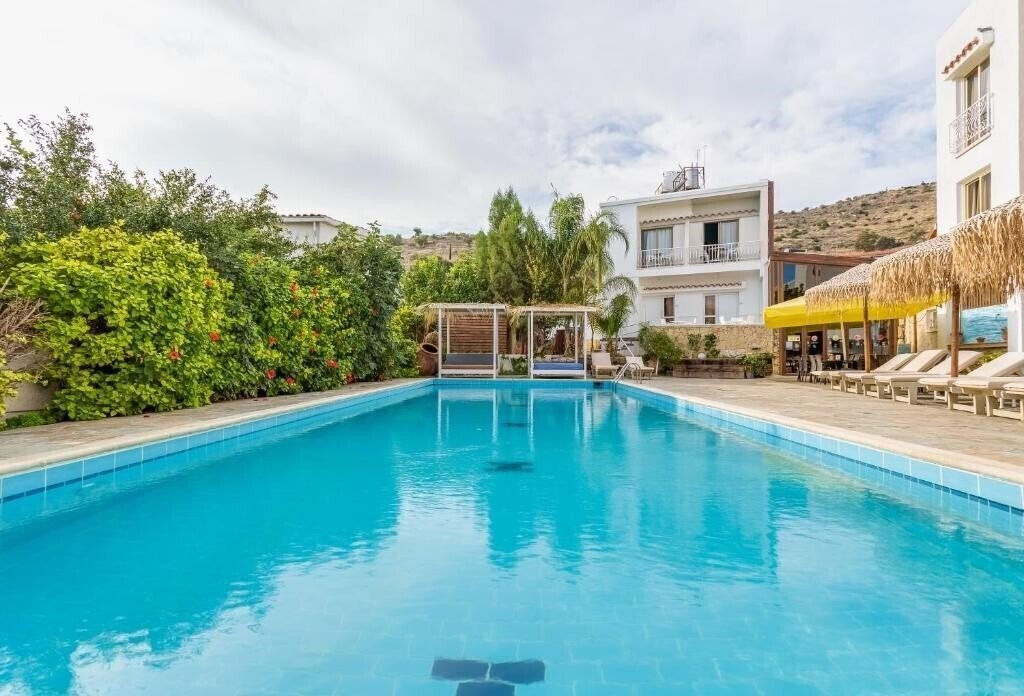 Antonis G Hotel 3* қонақ үйі