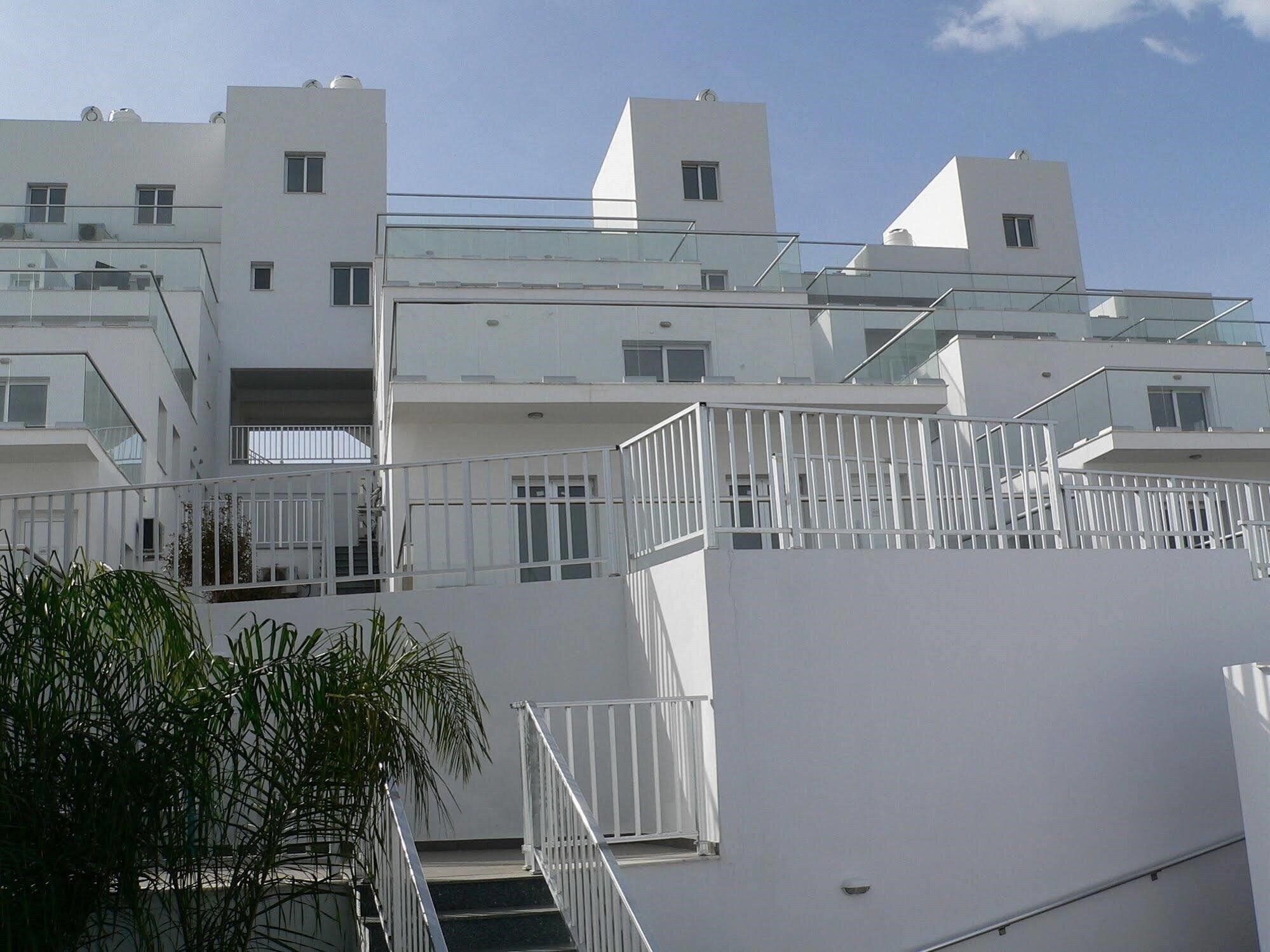 Фото High View Gardens Apart апартаменты