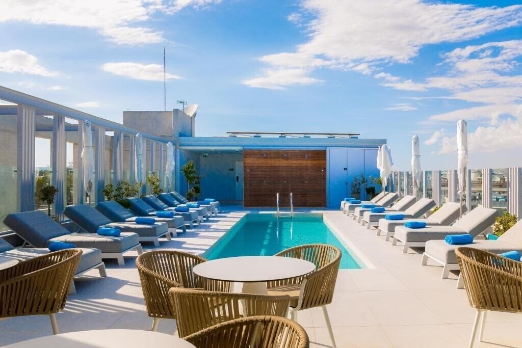 Фотография Hotel Indigo Larnaca by IHG 4*
