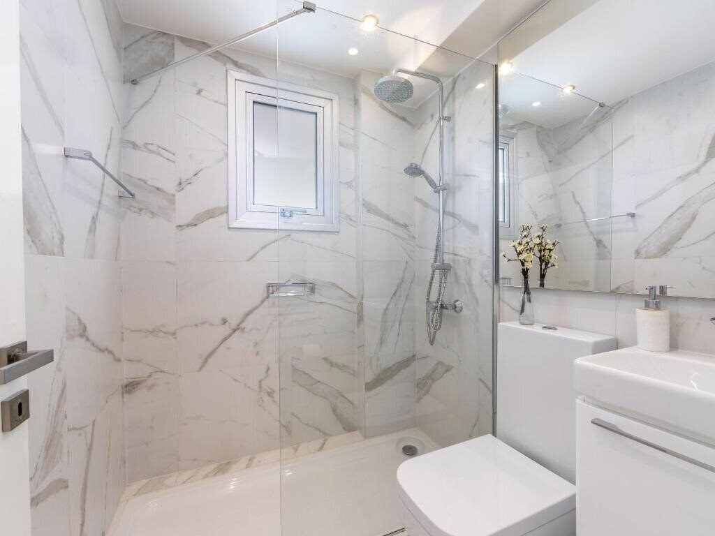 Leo Suite 3* фотосуреті