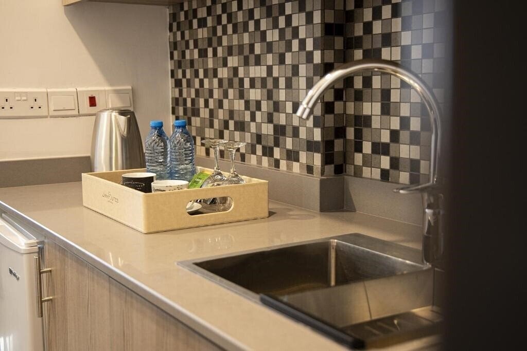 Фотография Jimmys Suites 3*