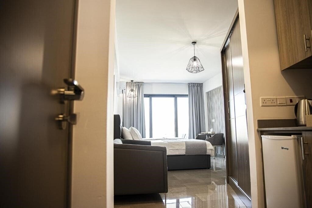 Изображение Jimmys Suites 3*