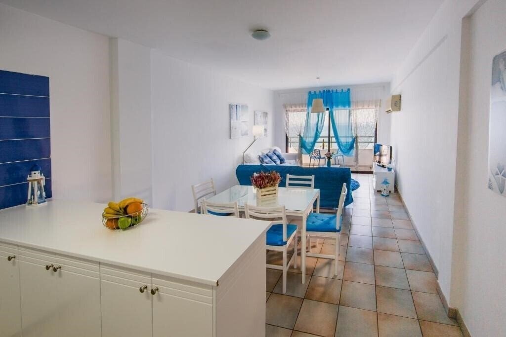 Фото Krasas Beach Apts 3*
