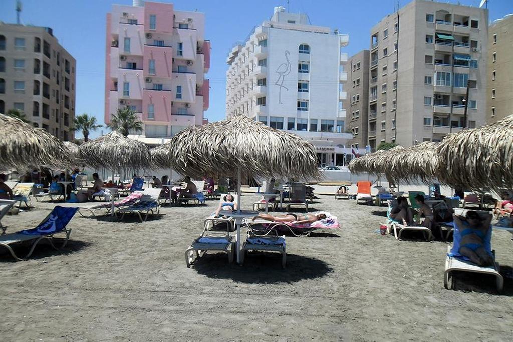 Flamingo Beach 3* қонақ үйі