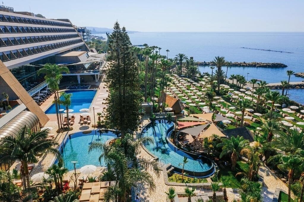 Отель Amathus Beach Hotel 5*