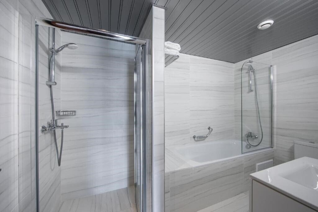 Фотография Kapetanios Hotel 3*