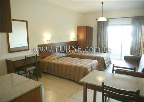 Фотография Tasiana 2 Apartments Geotanya Complex 4*