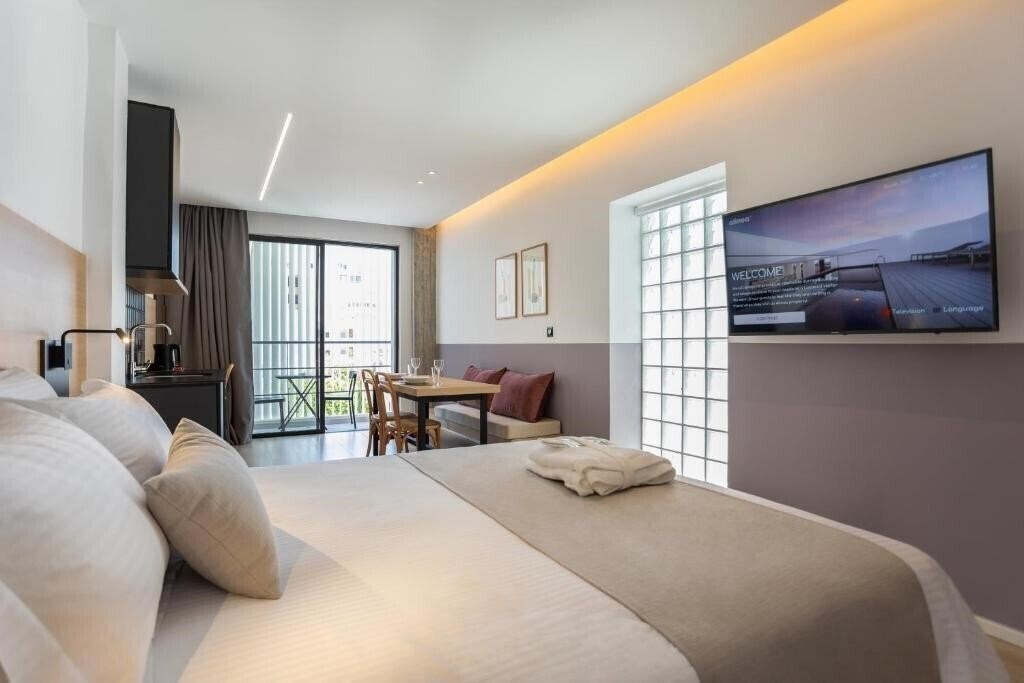 Alinea Urban 4* қонақ үйі