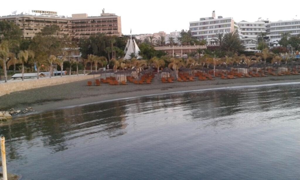 Seaside Luxury Beach Apartment 4* қонақ үйі