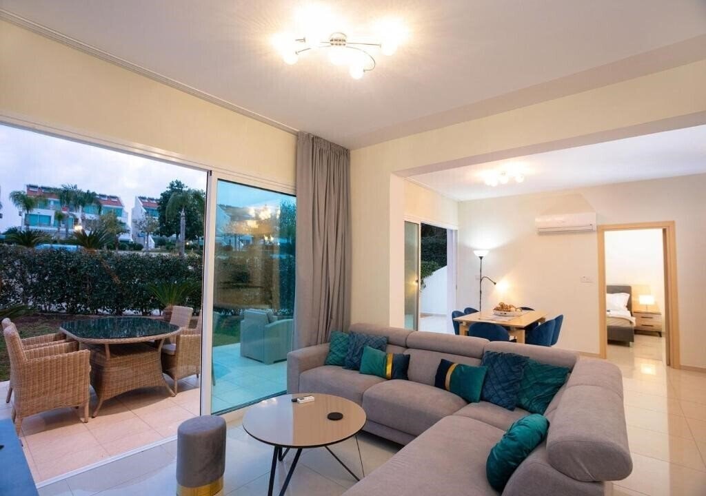 Bayview Gardens 4* фотосуреті