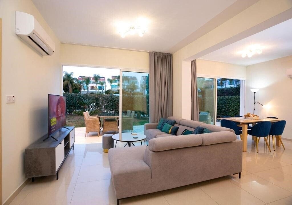 Bayview Gardens 4* суреті