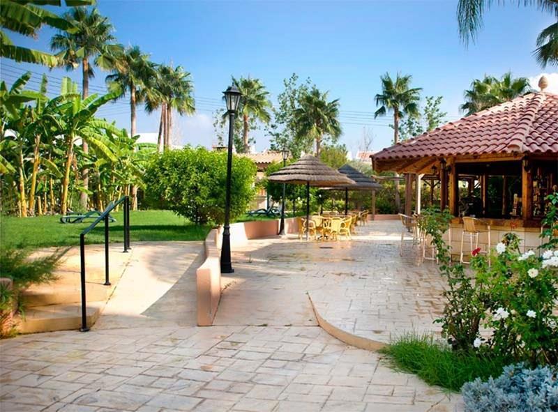 Atlantica Garden Apts 3* қонақ үйі