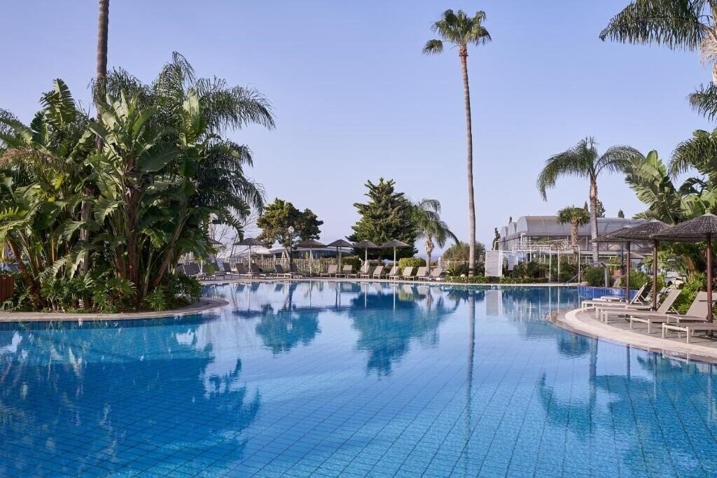 Отель Atlantica Bay Hotel 4*