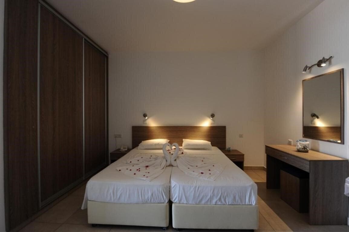 Картинка Cosmelenia Hotel Apartments 3*