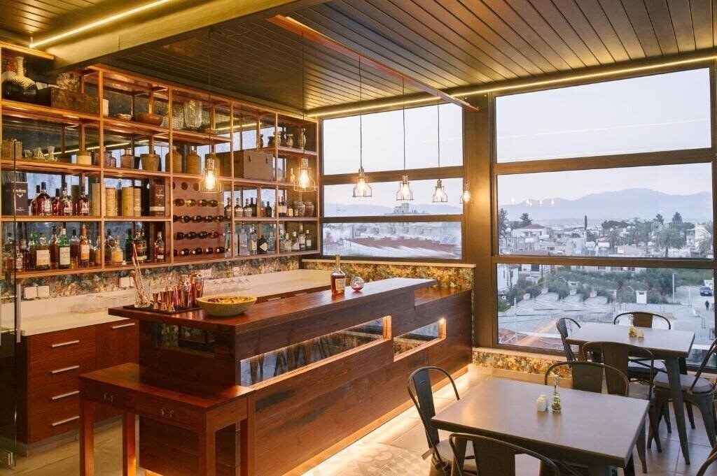 Фото Hypnos Boutique Hotel 4*