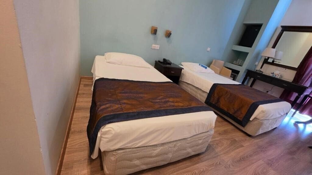 Отель Castelli Hotel 3*