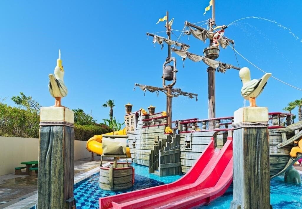 Изображение Leonardo Cypria Bay 4*