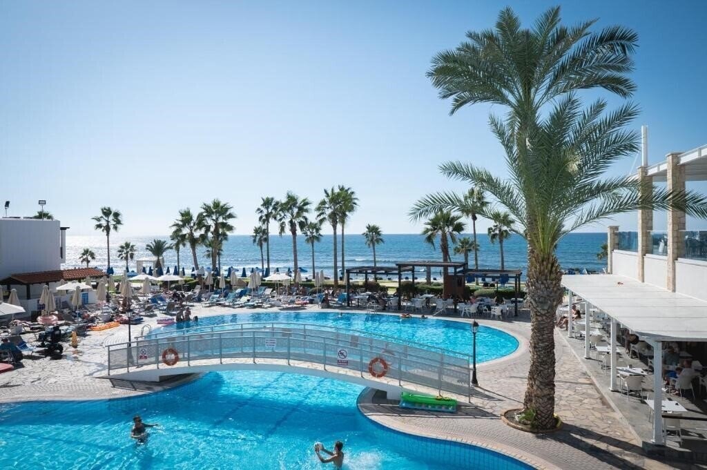 Отель Kefalos Beach Tourist Village 4*