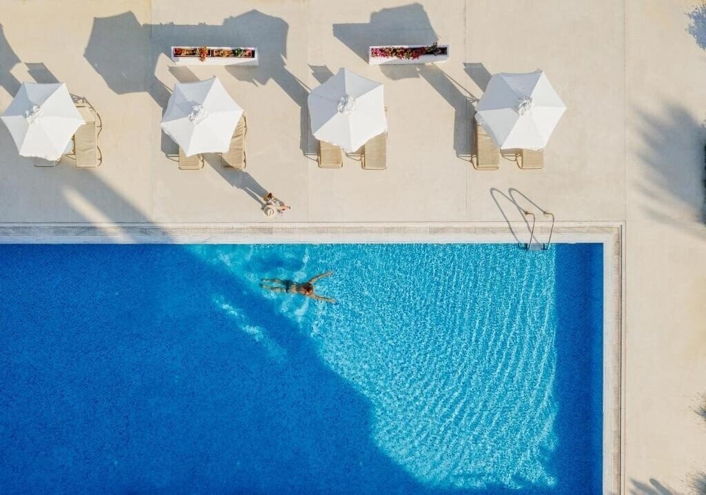 Фото Imperial Island Resort by Louis 4*