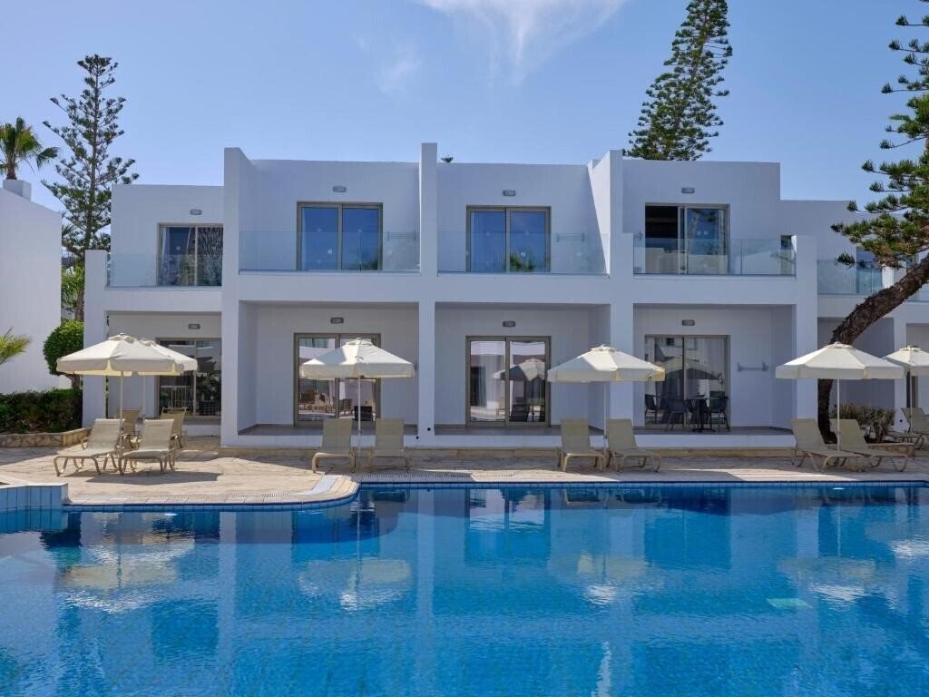 Panthea Holiday Village 4* суреті