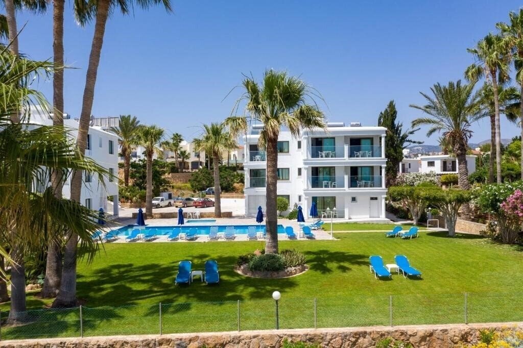 Rododafni Beach Apartments & Rododafni Holiday Villas 3* фотосуреті