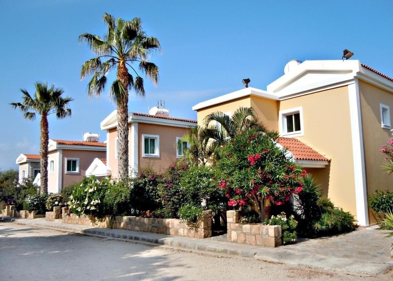 Фото Rododafni Villas 3*