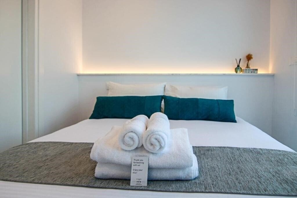 Phaedrus Living: Seaside Deluxe Flat Harbour 107 3* фотосуреті