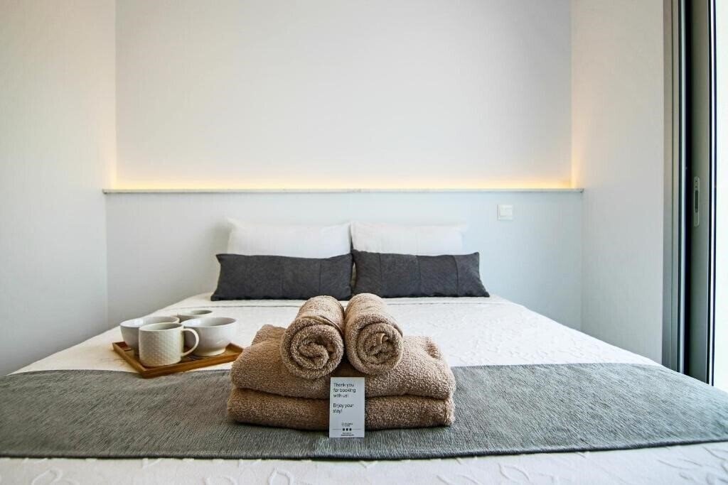Phaedrus Living: Seaside Executive Flat Harbour 101 3* фотосуреті