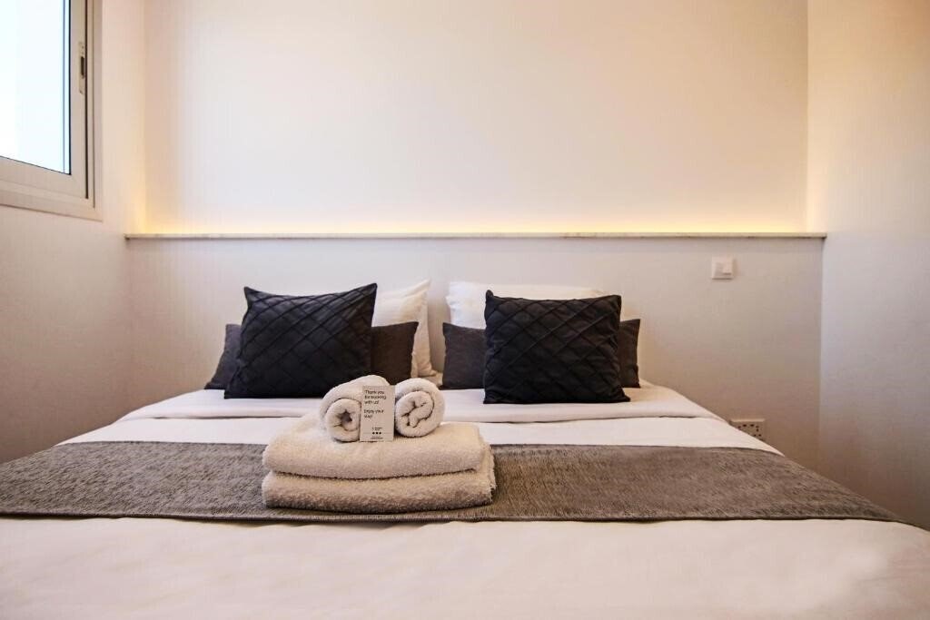 Phaedrus Living: Seaside Executive Flat Harbour 207 3* суреті