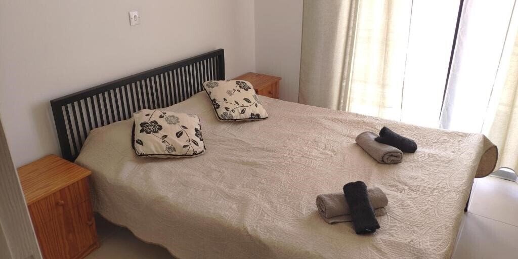 Фото Isabella Townhouse 2*
