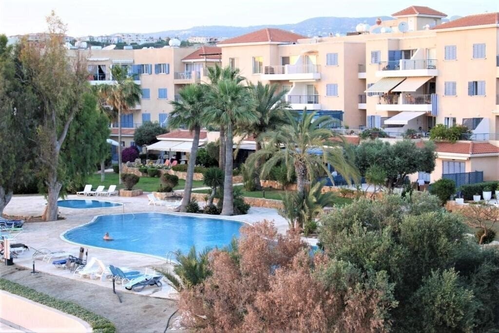 Изображение Cosea Living: Seaside 2 Bedroom Flat Kings Palace 209 3*