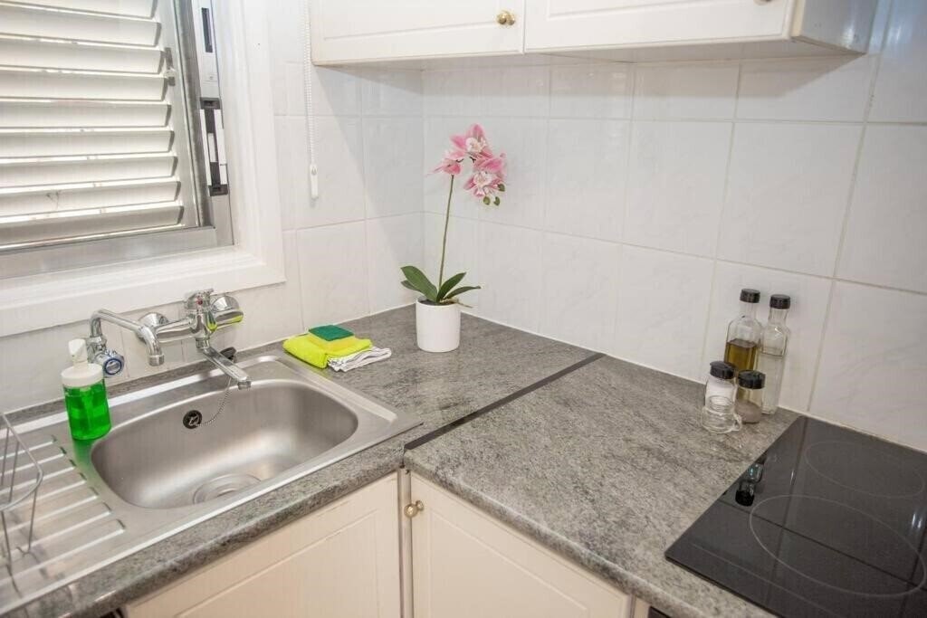 Изображение Estea - Rheas Cozy 1 Bedroom Apartment 3*