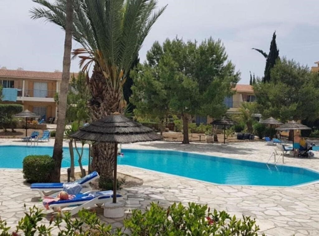 Картинка H&O Regina Seaside Nest 3*