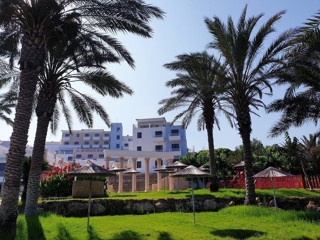 St.george Gardens Suites 4* фотосуреті