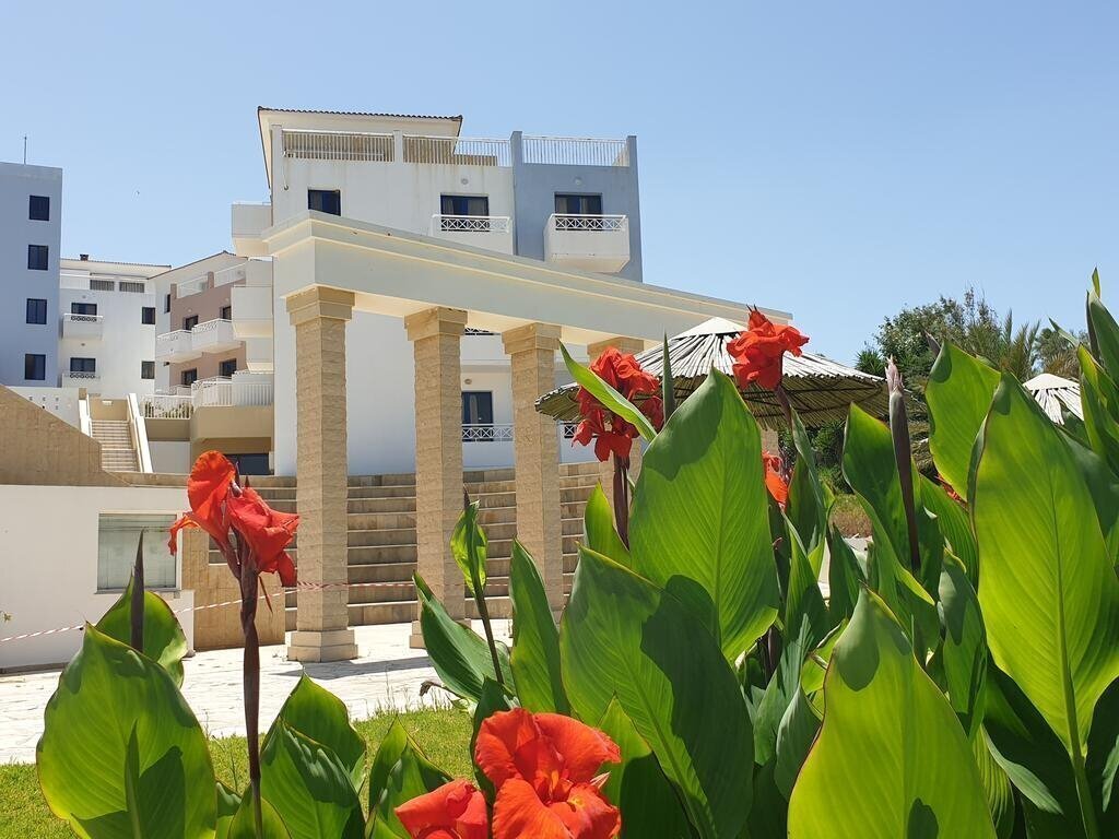 St.george Gardens Suites 4* суреті