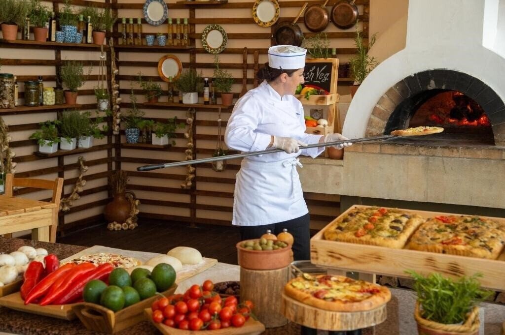 Фотография Constantinou Bros Athena Beach Hotel 4*