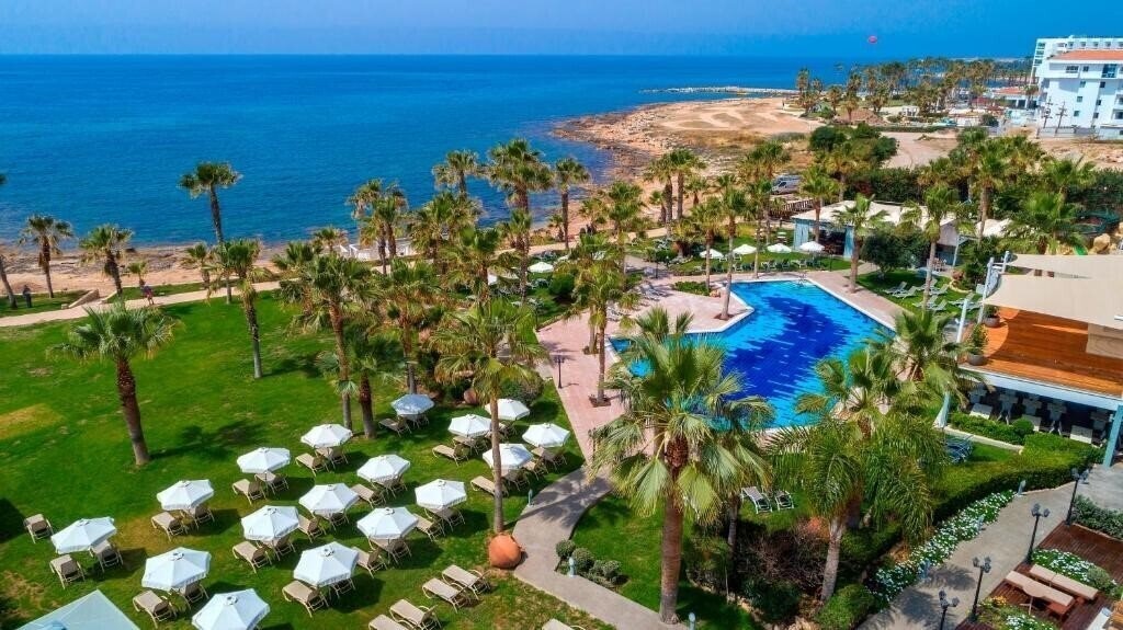 Отель Aquamare Beach Hotel & SPA 4*