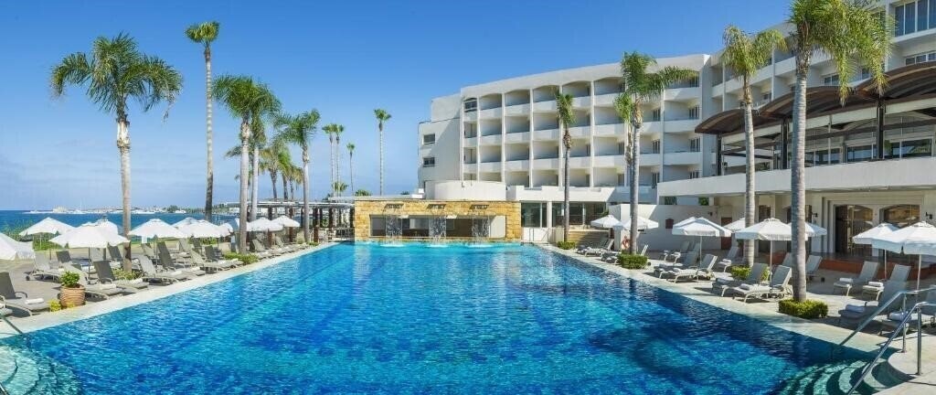 Alexander The Great Beach Hotel 4* қонақ үйі