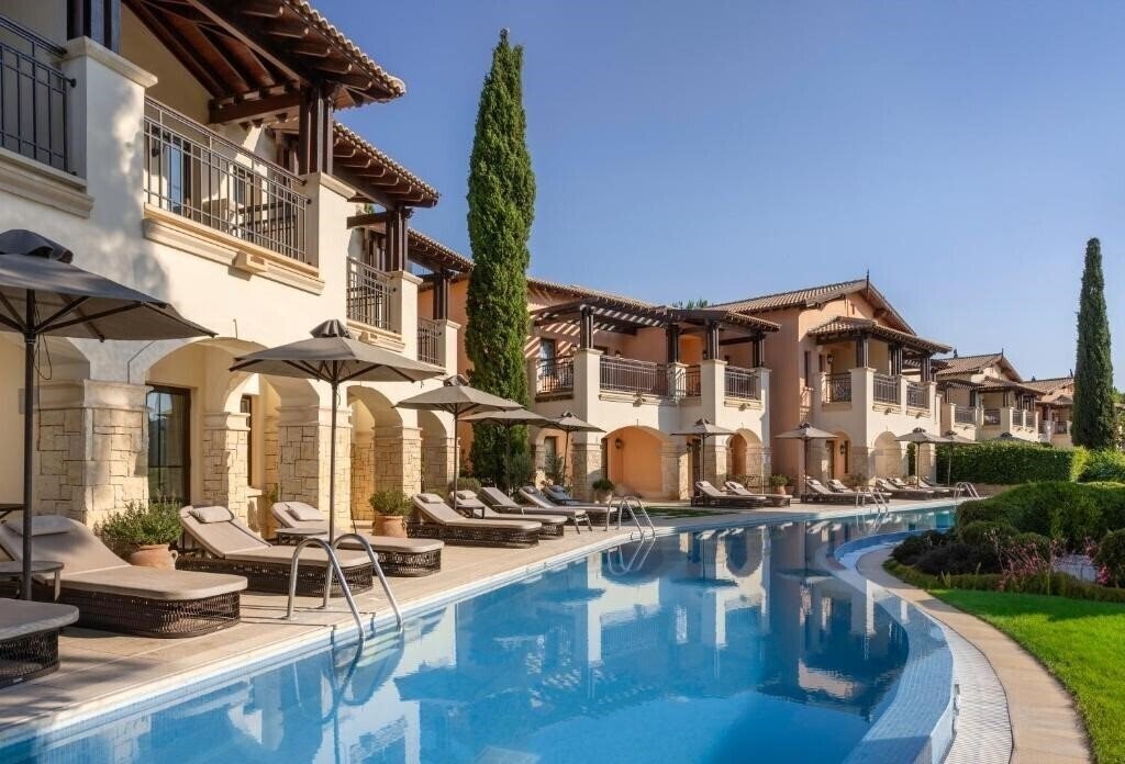 Фото Aphrodite Hills Resort 5*