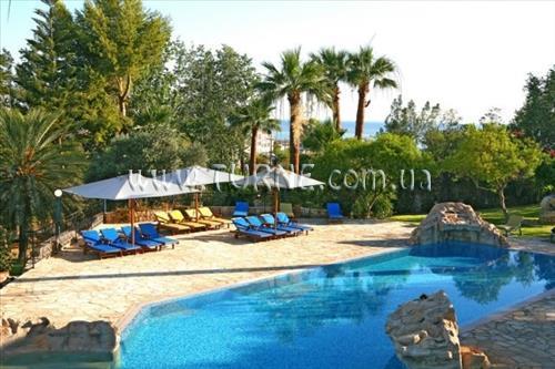 Zening Resorts (ex. Elia Latchi Holiday Village) 4* қонақ үйі