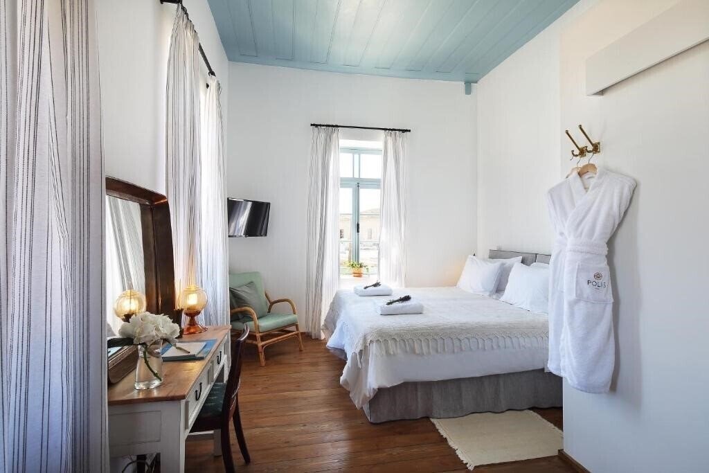 Фото Polis 1907 by Louis Hotels 4*