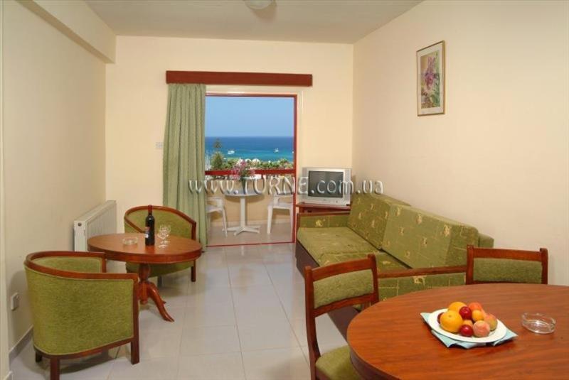 Tropical Dreams Apts A апартаменты фотосуреті