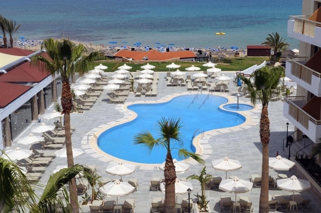 Golden Star Beach Hotel 3* қонақ үйі