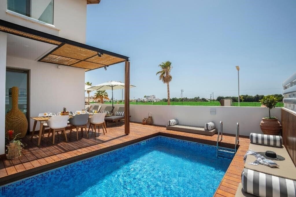 Louis Chris Le Mare Villa вилла суреті